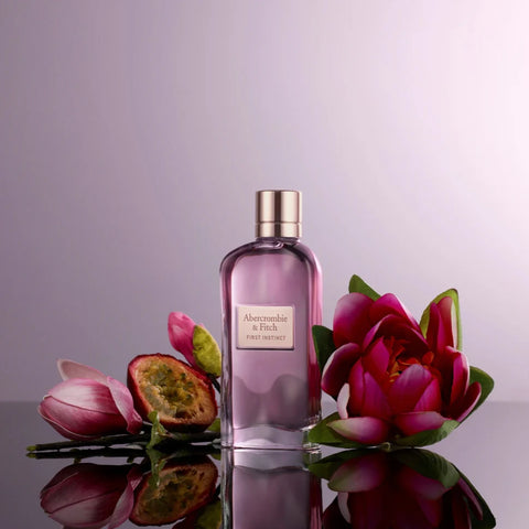 Abercrombie & Fitch - First Instinct Woman - Eau de Parfum