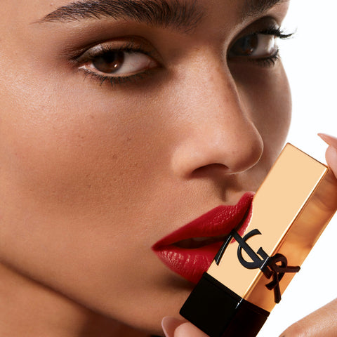 Yves Saint Laurent - Rouge Pur Couture Rouge à lèvres fini satin - P2 ROSE NO TABOO