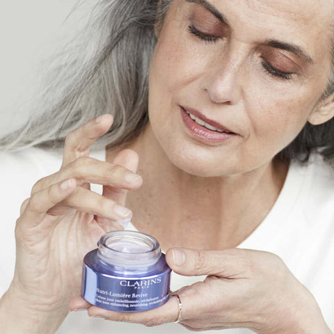 Clarins - Nutri Lumière - Crème jour embellissante revitalisante
