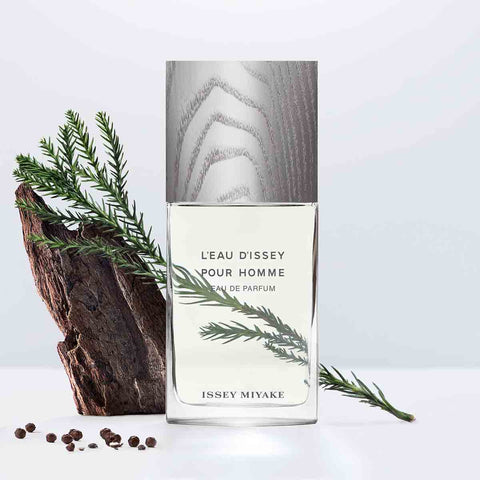 Issey Miyake – L'Eau d'Issey für Männer Intense